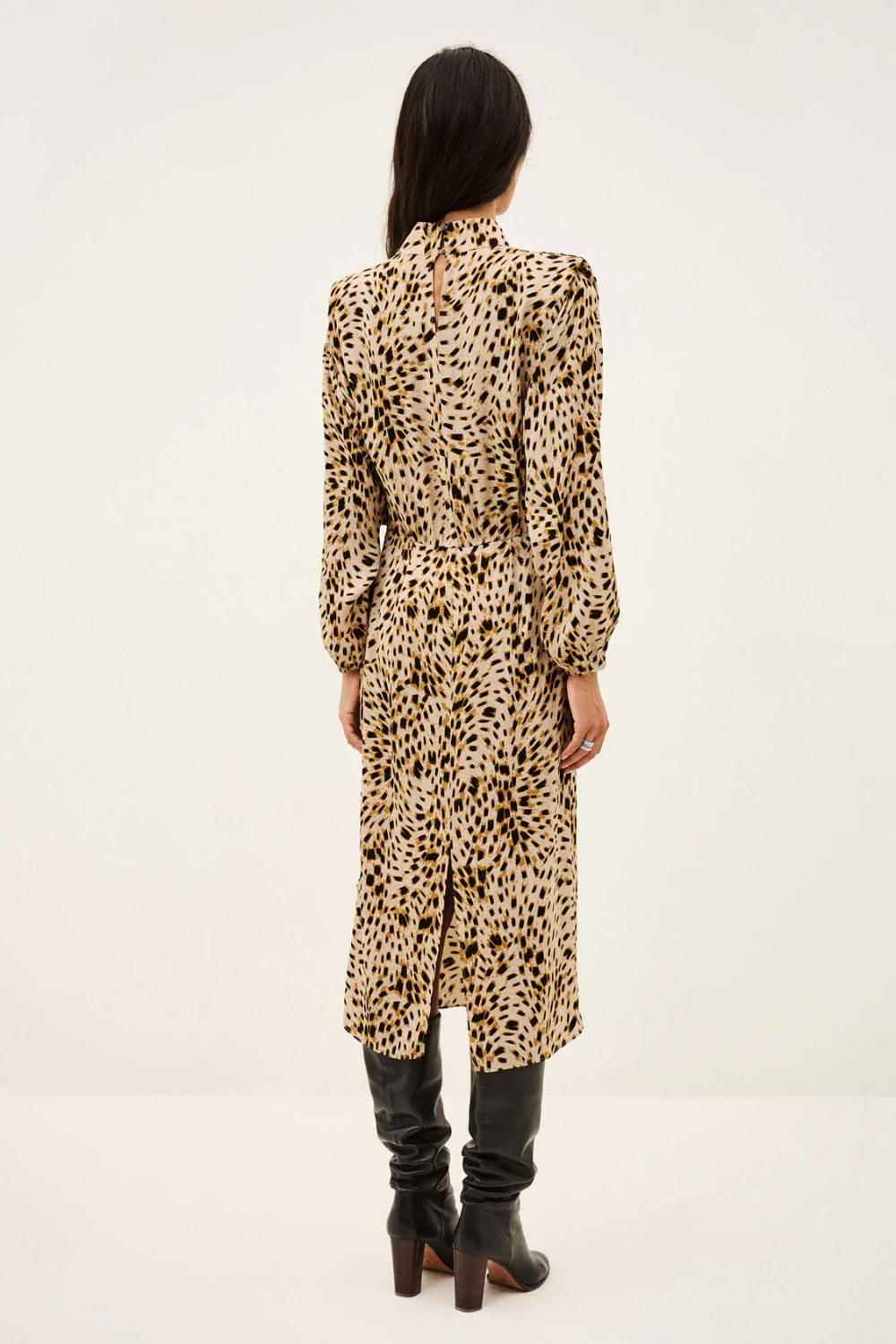 DRESS HOELIA – תמונה 5