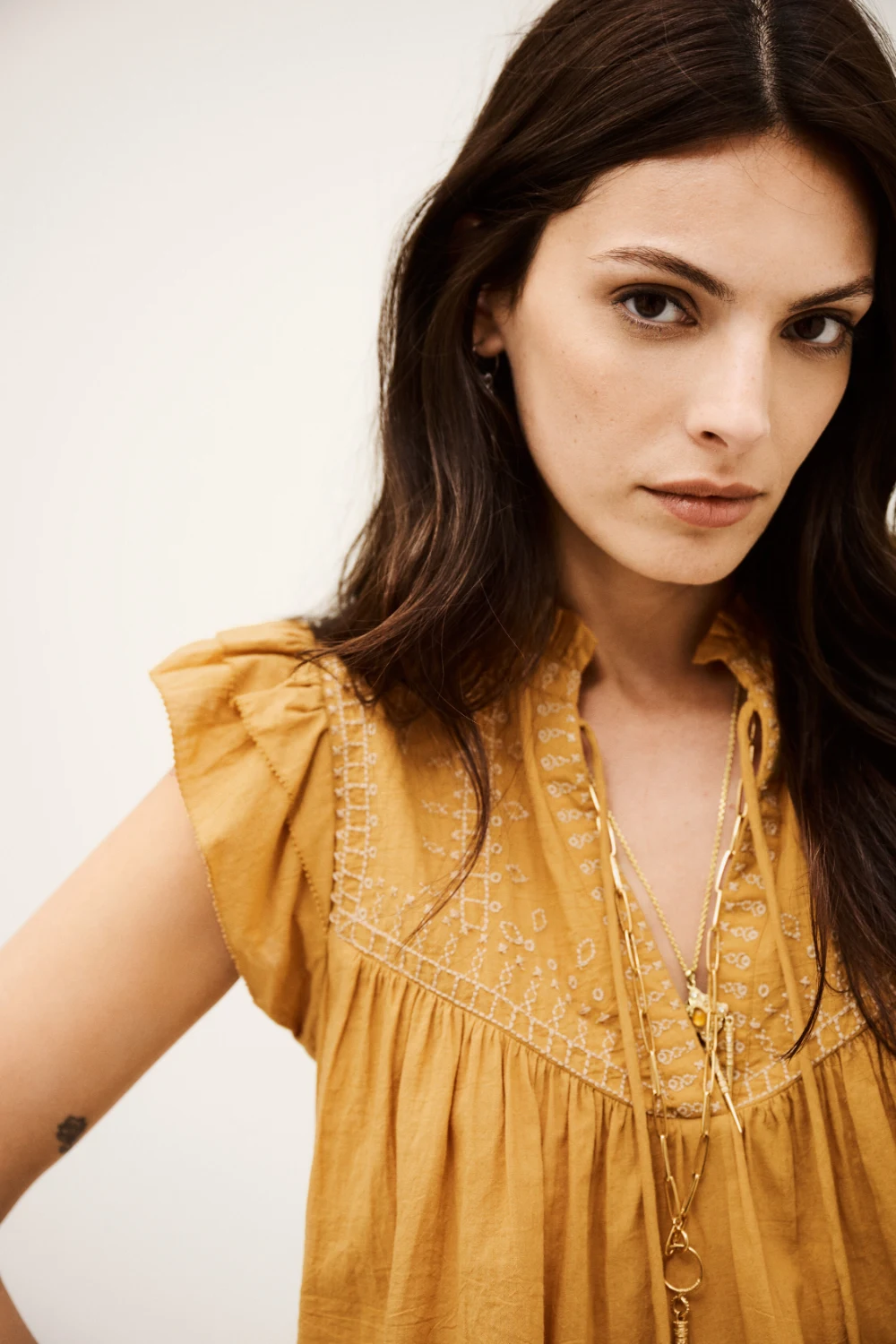 Ba&sh - חולצה Janny – 1H25JANN_SABLE – 2