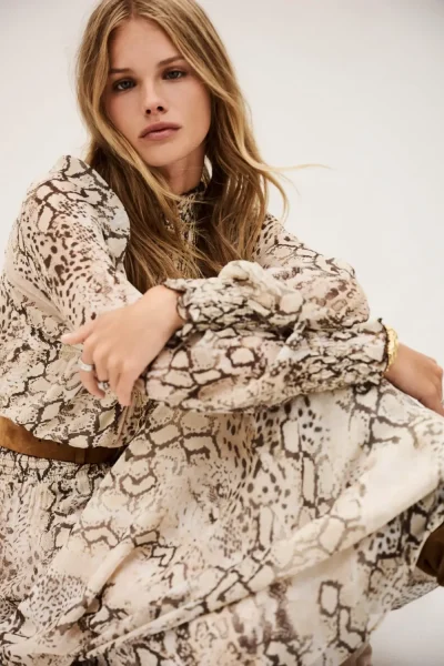 Ba&sh - שמלה Smoky – 1H25SMOK_ECRU – 2